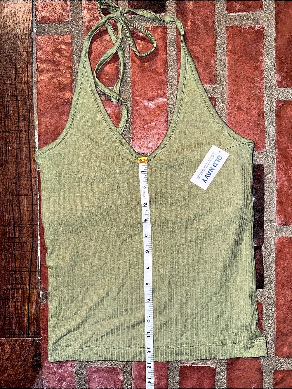 Old Navy Green Tie-Back Tank Top Medium NWT - Picture 3 of 6